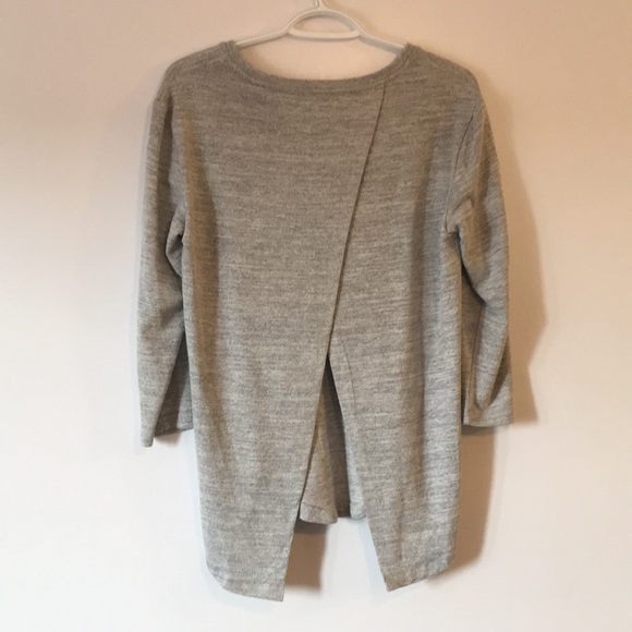 NWOT open back shirt grey - Picture 2 of 3